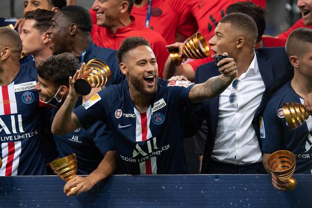 中超第六轮：山东泰山战平上海海港 天津津门虎迎赛季首胜